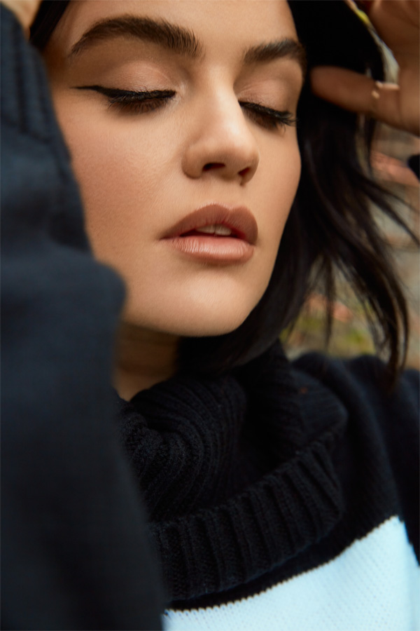 BLOGGINGTALES_Wintercover_2021 LucyHale_3