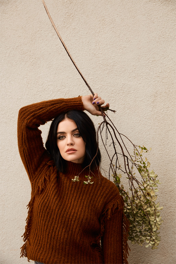 BLOGGINGTALES_Wintercover_2021 LucyHale_4