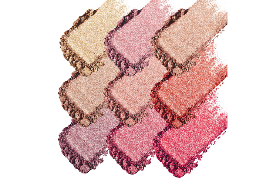 Bloggingtales-Beauty-Pixi_Hello-Kitty-Kollektion-3 Chrome Glow Palette